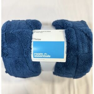 Room Essentials Plush Throw Blanket 50x60 | Deep Blue | NWT | Super‎ Soft